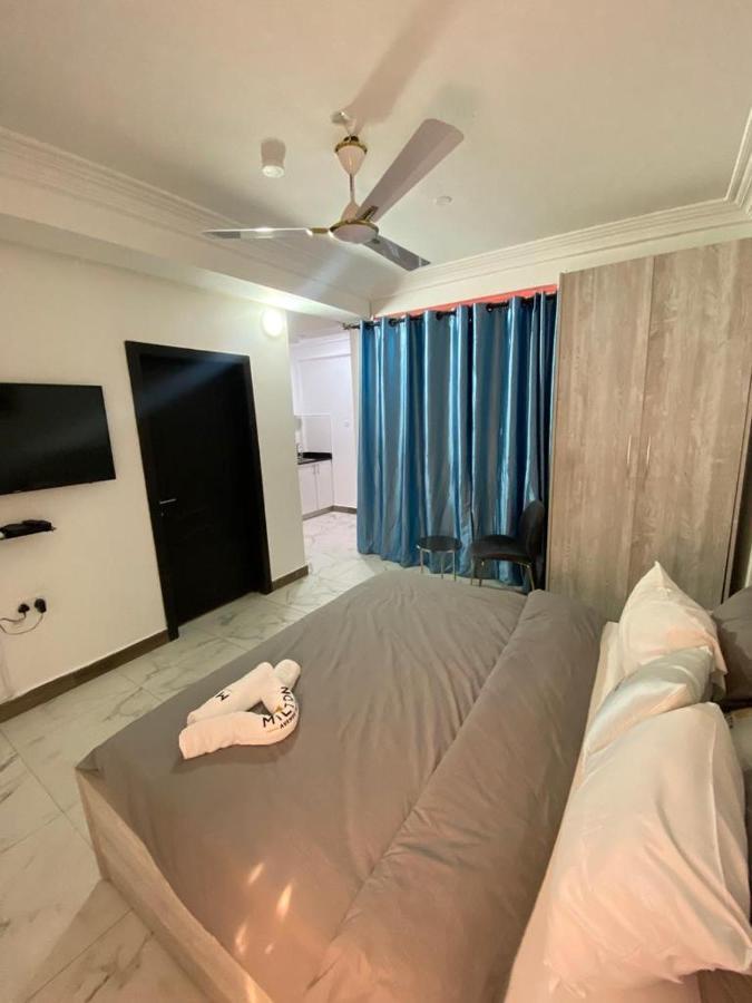 Milton Avenue Suites Аккра Екстер'єр фото