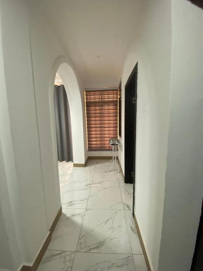 Milton Avenue Suites Аккра Екстер'єр фото
